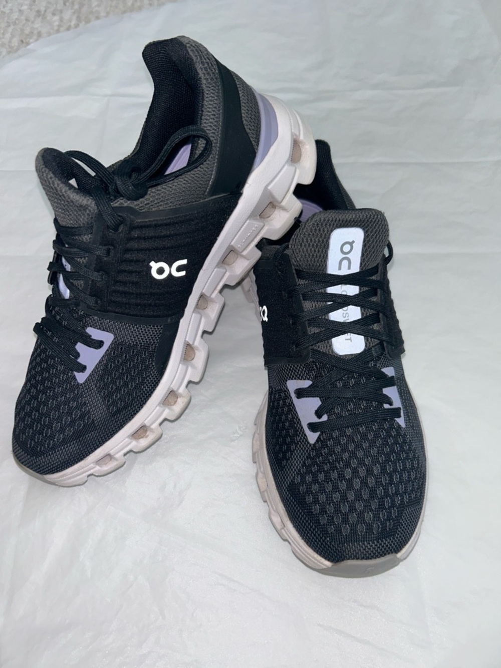 ON Running Cloudswift Women's Sneaker Size 6